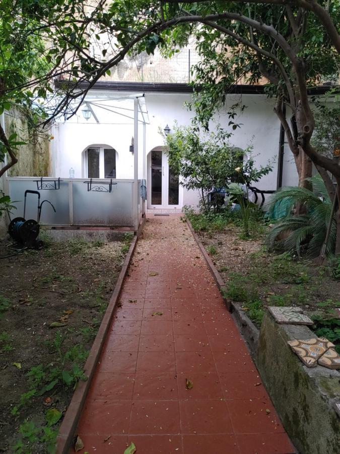 Villa Sofia E Sveva Con Giardino Naples Exterior photo