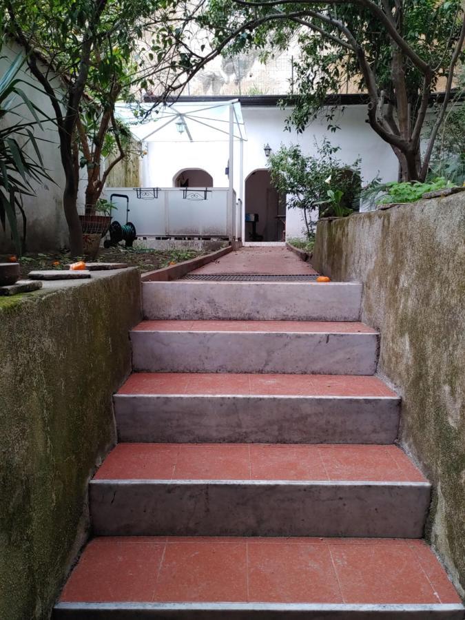 Villa Sofia E Sveva Con Giardino Naples Exterior photo